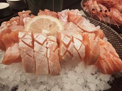 -牛YO寿喜烧·铁板烧和牛火锅自助(市府恒隆店)