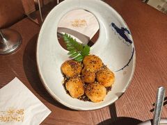 -映水芙蓉(长宁来福士店)