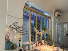 -春树下·树屋花房西餐厅(罍街AS1980店)