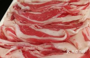 Hand-Cut Lamb Ribs