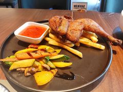 -Ambra Haus琥珀屋精酿餐厅(宝山店)