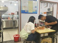 -咱家王新国把子肉(县东巷店)