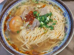 -华中科技大学东三学生食堂