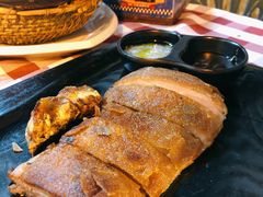 烧乳猪-雅憩花园餐厅