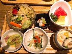 午市套餐小菜-阿吾罗日本料理(K11艺术中心店)