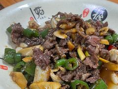 -何永光123鲜牛肉馆(1号店)