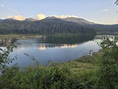 -孔雀湖生态旅游区