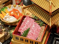 -山川小町·极番烧肉(新地假日广场店)