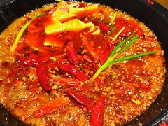 -牛市坎火锅(建设路店)