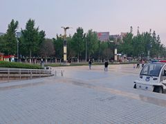 -泉城广场