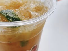 柠榴步-BE YOLO必有乐&小红帽三明治