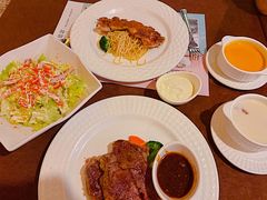 -麦茜哥牛扒城(中银店)