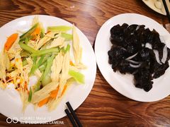 -清真吴记门钉肉饼·喜多利