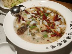 -江渔儿酸菜鱼(港湾1号店)