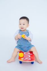 -小熊维尼高端孕婴摄影(清湖金銮店)