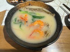 小黄鱼汤面-十面欢腾·海鲜面·台式Bistro(长乐路店)