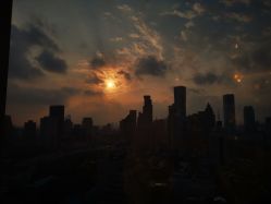 -咪咪专业脱毛连锁机构