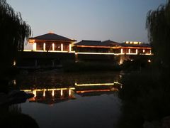 -鹦鹉寺公园