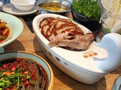 -龙聚德北京烤鸭(沙坪坝华宇A馆店)