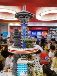 -乐高品牌旗舰店(人民广场店)