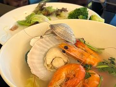 -大中华希尔顿酒店-念自助餐·嗨啤·小龙虾