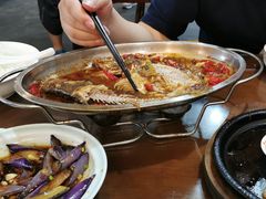 -临街徽菜馆·正宗黄山味