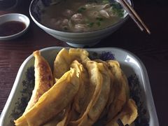 -老新隆牛肉锅贴(新街口店)