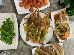 -四川小胡子海鲜(丁村万人海鲜广场店)