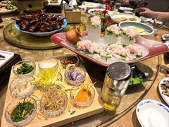 -朱记乳鸽王·非遗石岐乳鸽·全鸽宴(大兴旗舰店)