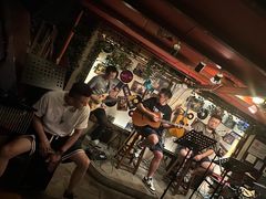 -南锣鼓巷吉他吧(鼓楼店)