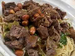 -阿阳牛腩腌面店
