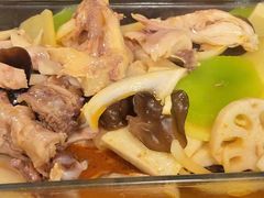 -满格嗦新疆椒麻鸡火锅.炒米粉(川大江安校区店)
