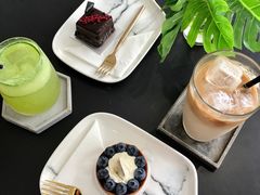 -UNI UNI(环亚凯瑟琳店)