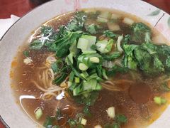 -尊品原汁牛肉面