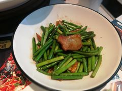 蒜苗藕条-坛宗剁椒鱼头(河西王府井店)