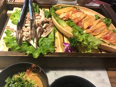 -尚尚仙·酸汤猪手·猪肚鸡火锅(华联万柳购物中心店)