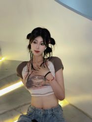 -东方美妍小鹏造型