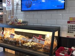 面包甜点陈列柜-山崎面包(第一八佰伴店)