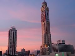 景点-彩虹云霄拜约克摩天塔