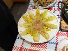 蒜蓉粉丝蒸娃娃菜-蚝魁·海鲜大排档·啫啫·生蚝(体育西店)