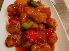 地扪菠萝咕噜猪颈肉-太兴餐厅(东方广场分店)