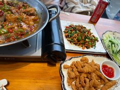 -梁姐啤酒鱼(兴坪古镇店)