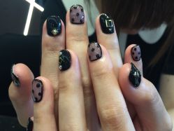 iphone_upload_pic-手牵手美甲