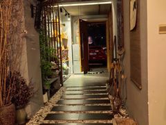 -泰·菩提树下[泰式按摩x精油SPAx肩颈头疗](新景店)