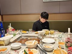 -海底捞火锅(宝龙广场夜宵主题店)