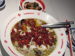 -禄鼎记·排队俩小时都要吃的酸菜鱼(石牌桥店)