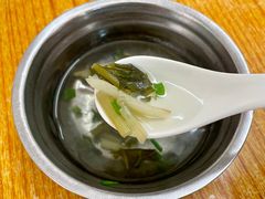 -灵山卢梅燕粉店