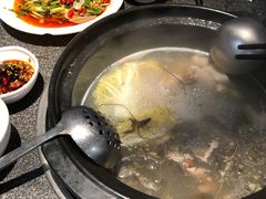 -野迹·石橄榄鸡·烧烤(新洲店)