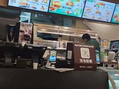 -德克士(通宝路店)