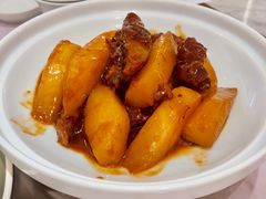 牛腩烧萝卜-喜鼎海胆水饺(平安金融中心店)